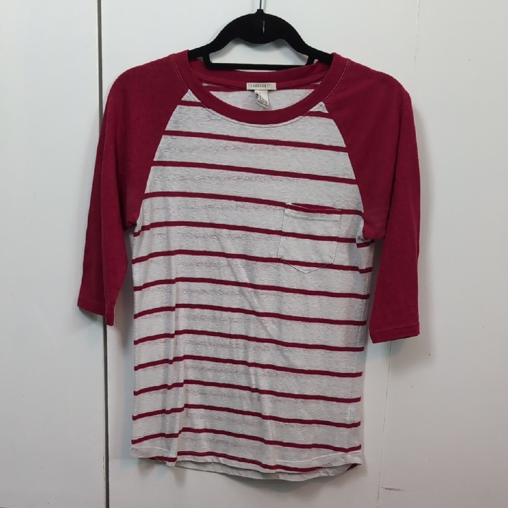 Forever 21 Red And White Striped 3/4 Length Sleeve Shirt